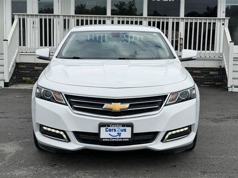 Used 2018 Chevrolet Impala LT w/ LT Leather Package FWD image 9