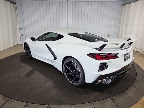 Certified 2020 Chevrolet Corvette Stingray Preferred Cpe w/ 2LT Preferred Equipment Group RWD image 6