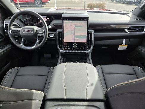 New 2026 GMC Yukon XL Elevation w/ LPO, Floor Liner Package AWD/4WD image 2
