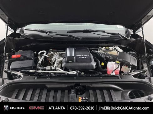 Used 2024 Chevrolet Silverado 1500 ZR2 image 30