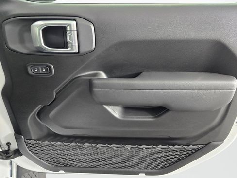 New 2026 Jeep Gladiator Sport AWD/4WD image 42