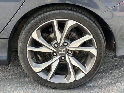 Used 2020 Honda Civic Touring image 25