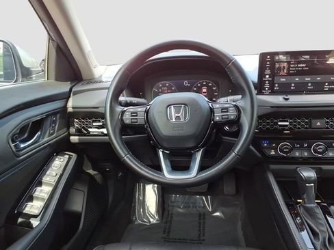 Used 2023 Honda Accord Touring image 30