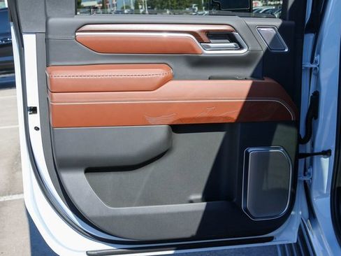 New 2026 GMC Sierra 3500 Denali Ultimate image 18