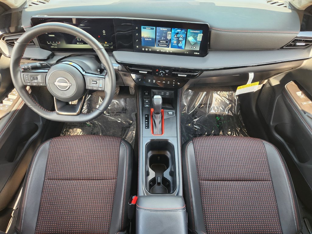 Used 2026 Nissan Kicks SR w/ SR Premium Package FWD image 27