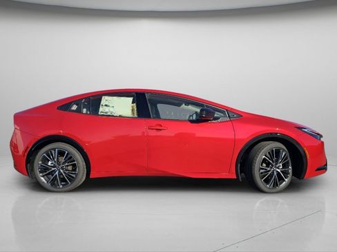 New 2026 Toyota Prius XLE image 11