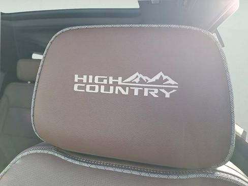 Used 2024 Chevrolet Tahoe High Country image 22