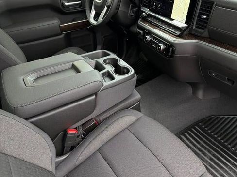 New 2026 GMC Sierra 3500 SLE AWD/4WD image 16