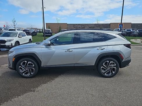 New 2026 Hyundai Tucson Limited AWD/4WD image 2
