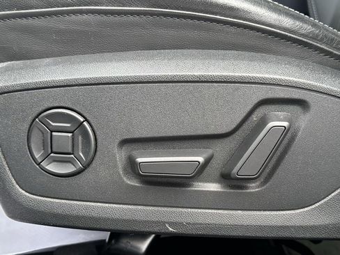 Used 2023 Audi A6 2.0T Premium image 19