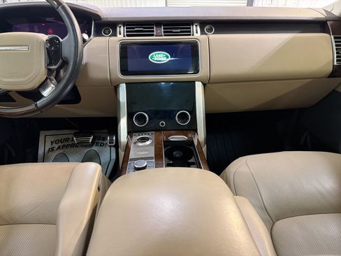 Used 2022 Land Rover Range Rover Westminster Edition image 22