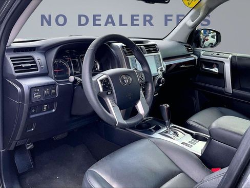 Used 2020 Toyota 4Runner Limited RWD image 17