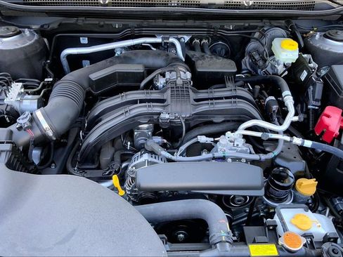 Certified 2025 Subaru Outback Limited image 29