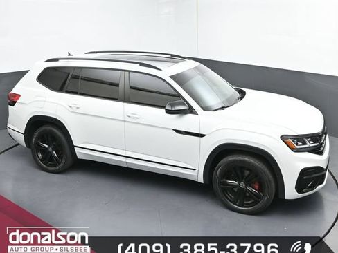 Used 2022 Volkswagen Atlas SEL R-Line AWD/4WD image 17
