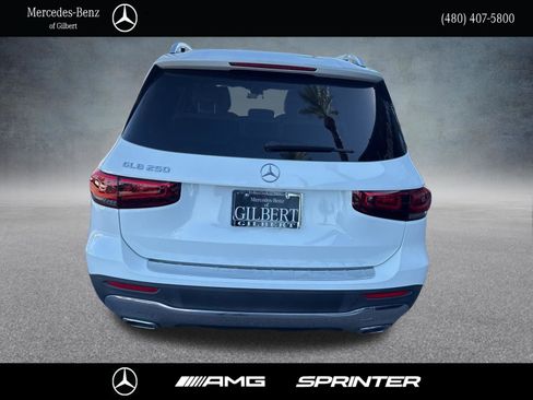 Certified 2022 Mercedes-Benz GLB 250 w/ Premium Package Lite image 4