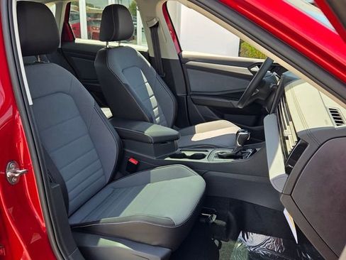 New 2026 Volkswagen Jetta SE FWD image 16