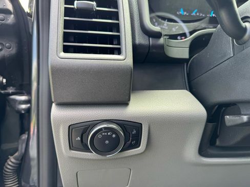 Used 2020 Ford F250 XL w/ STX Appearance Package AWD/4WD image 21