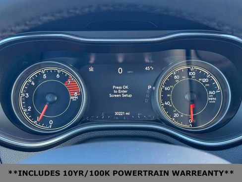 Used 2022 Jeep Cherokee Limited image 25