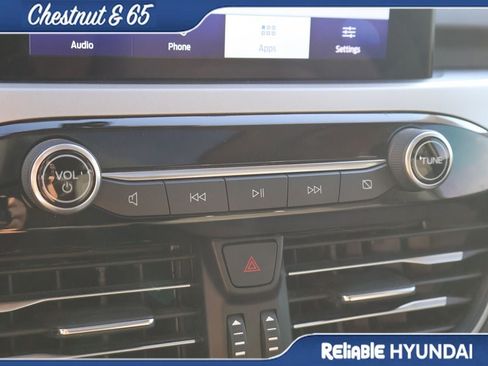 Used 2020 Ford Escape SE FWD image 36