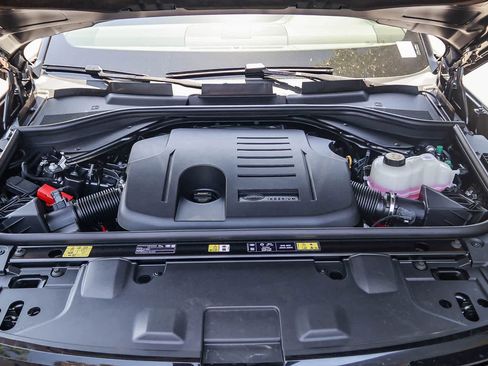 New 2026 Land Rover Range Rover SE AWD/4WD image 29