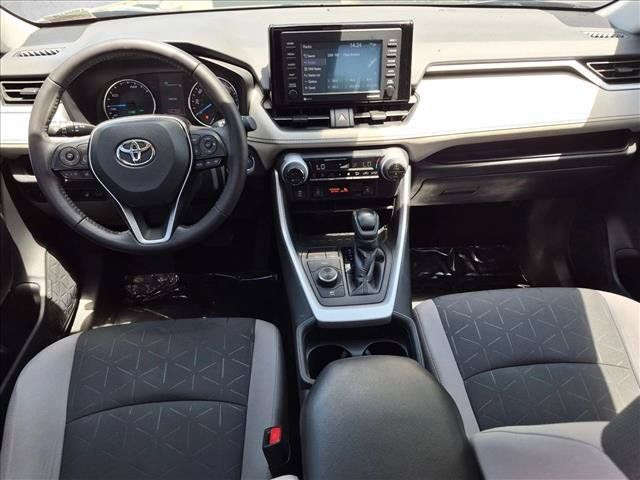 Used 2020 Toyota RAV4 XLE w/ Convenience Package AWD/4WD image 15