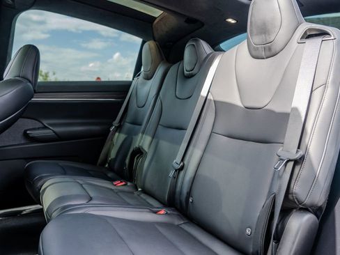 Used 2022 Tesla Model X AWD/4WD image 17