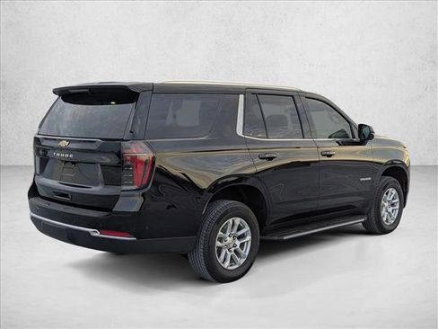 Used 2026 Chevrolet Tahoe LS RWD image 5