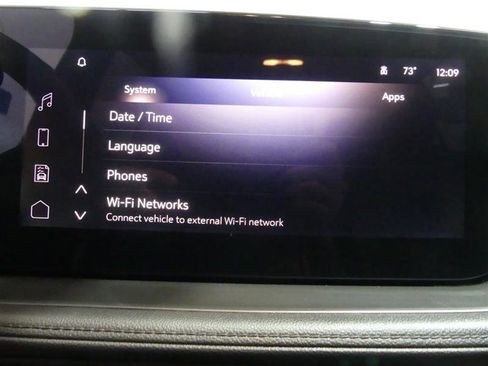 Used 2024 Buick Encore GX Avenir w/ Avenir Technology Package AWD/4WD image 42