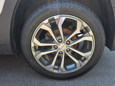 Used 2019 GMC Terrain SLT AWD/4WD image 13