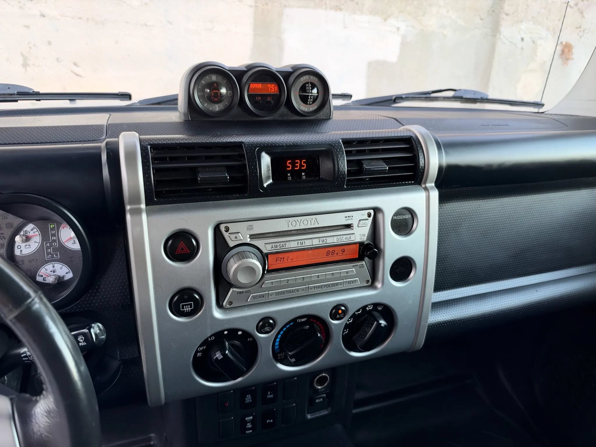 Used 2007 Toyota FJ Cruiser 4WD image 20
