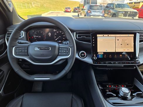 New 2026 Jeep Grand Wagoneer Limited AWD/4WD image 16