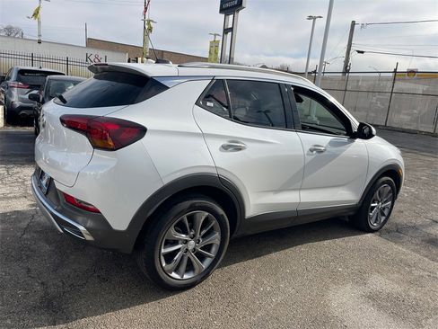 Used 2023 Buick Encore GX Essence w/ Experience Buick Package image 4