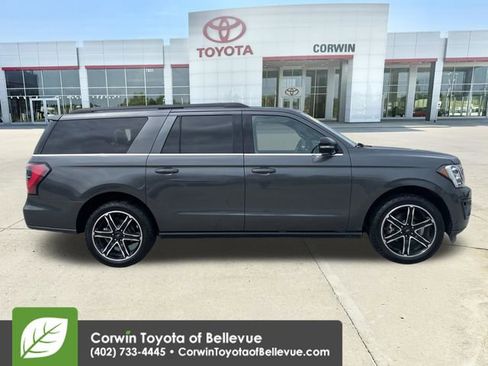 Used 2021 Ford Expedition Max Limited RWD image 6
