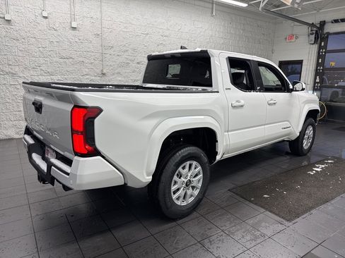 New 2025 Toyota Tacoma SR5 image 8
