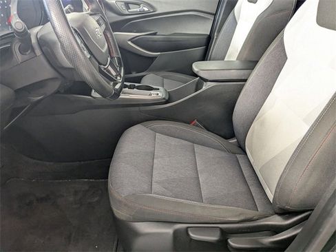 Certified 2024 Chevrolet Trax RS image 13