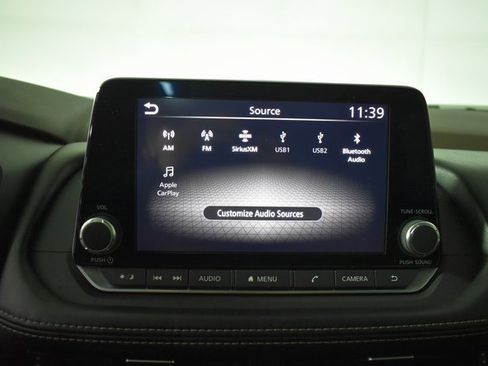 Certified 2022 Nissan Rogue SV w/ SV Premium Package image 19