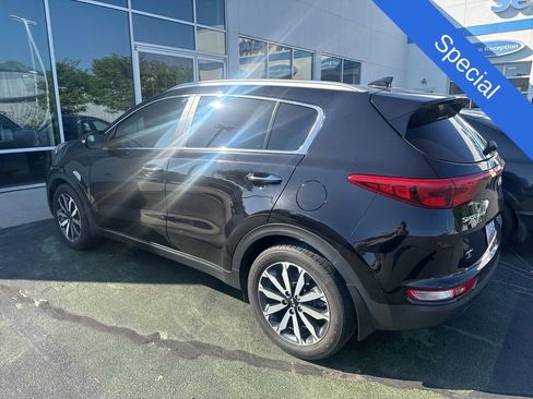 Used 2017 Kia Sportage EX w/ EX Premium Package FWD image 4