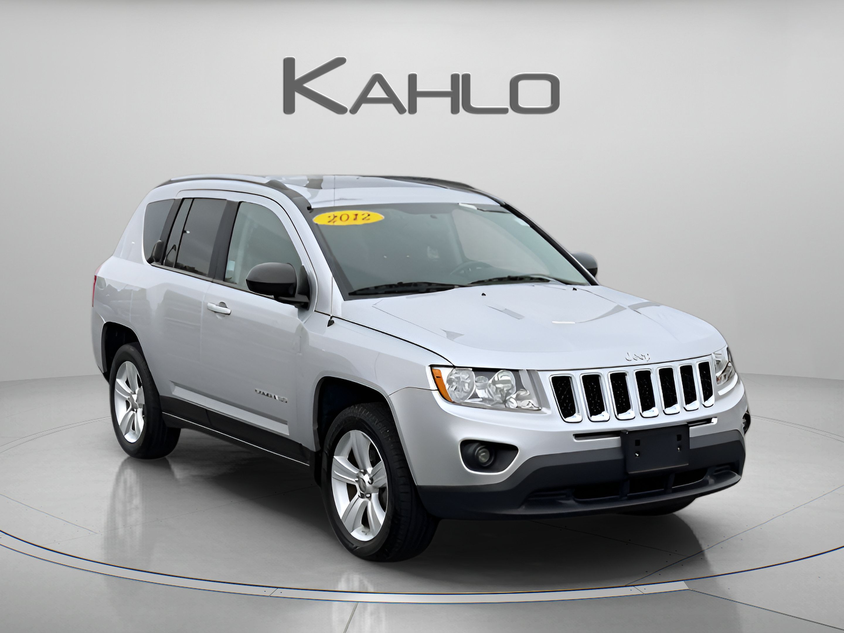 Used 2012 Jeep Compass Latitude w/ Sun/Sound Group FWD image 7