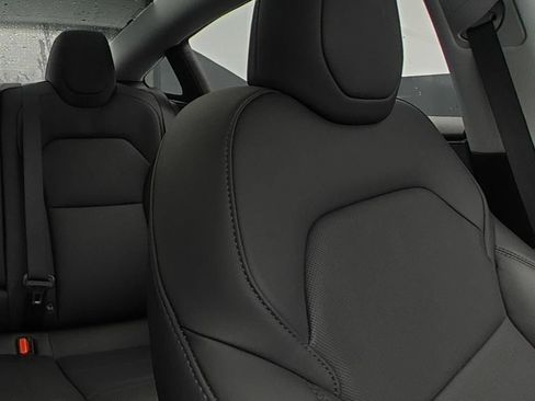 Used 2026 Tesla Model 3 RWD image 11