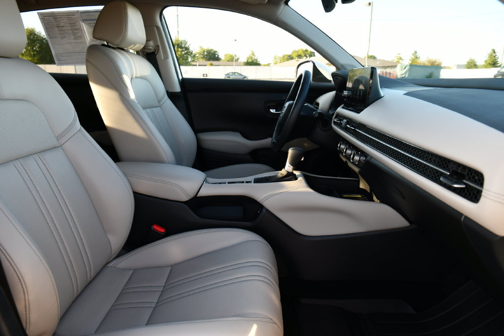 Used 2025 Honda HR-V EX-L image 35
