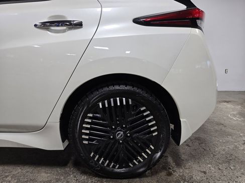 Used 2024 Nissan Leaf SV Plus image 54