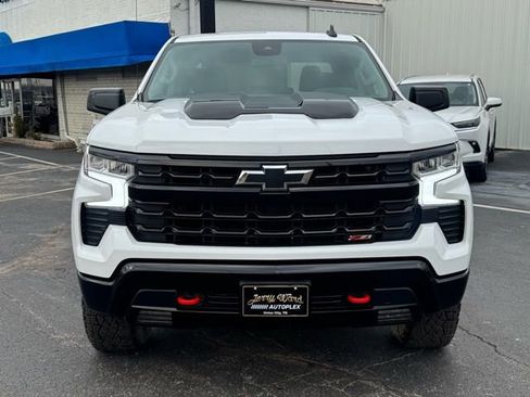 Used 2024 Chevrolet Silverado 1500 LT Trail Boss w/ Protection Package image 3