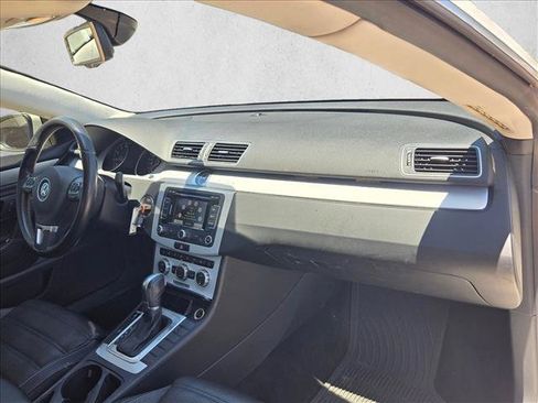 Used 2015 Volkswagen CC Sport FWD image 20