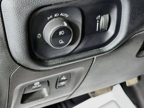 Used 2022 RAM 1500 Rebel w/ Night Edition AWD/4WD image 10