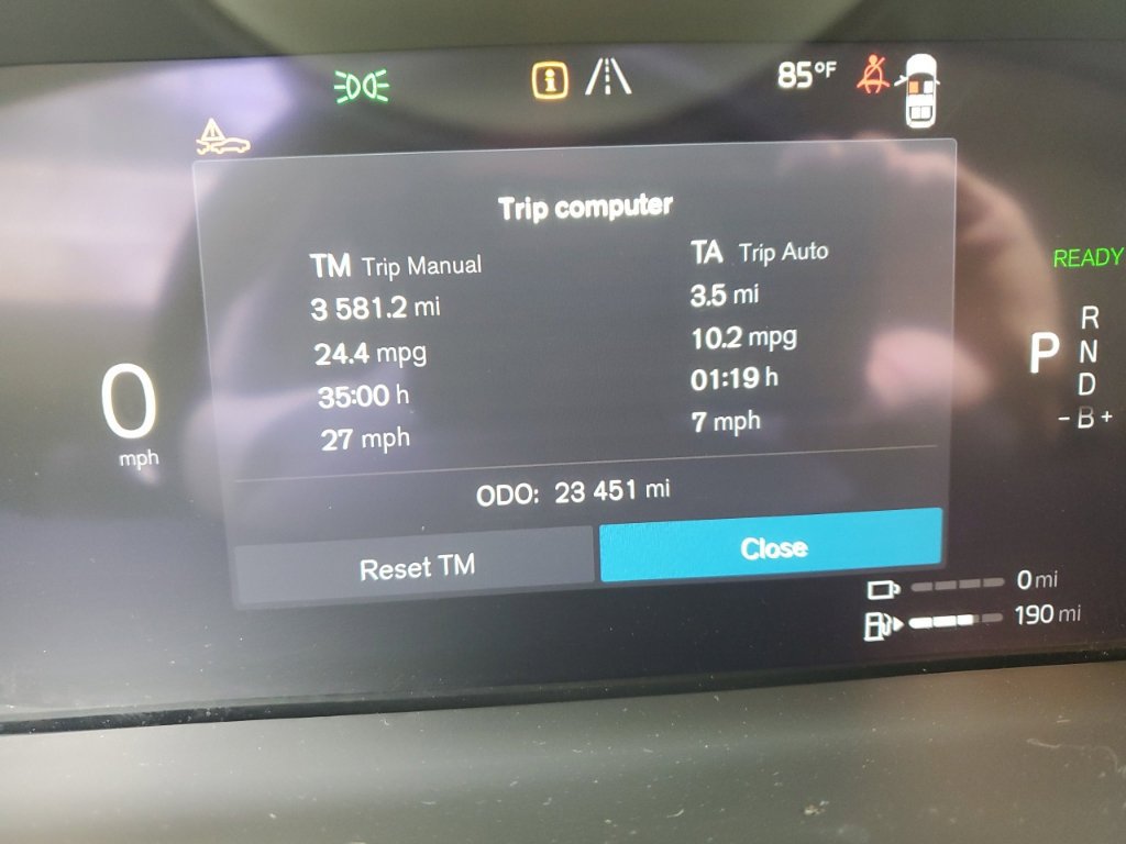 Certified 2024 Volvo XC90 T8 Plus AWD/4WD image 13