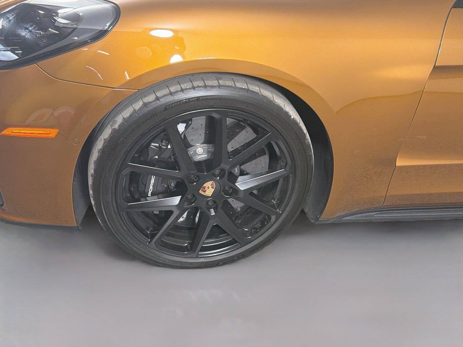 Certified 2025 Porsche Panamera GTS AWD/4WD image 11