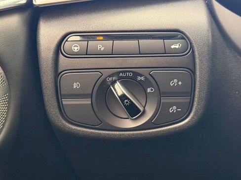 Used 2023 INFINITI QX50 Sport FWD image 27