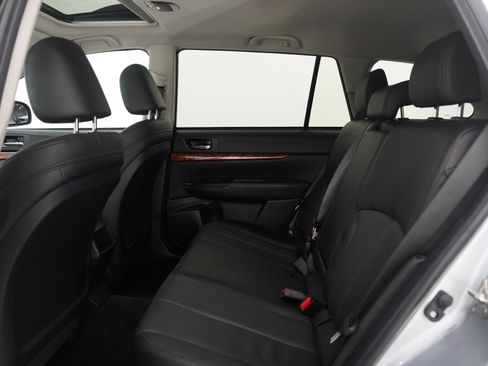 Used 2012 Subaru Outback 2.5i Limited w/ Moonroof Pkg image 20