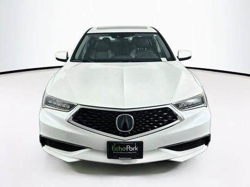 Used 2018 Acura TLX FWD image 2