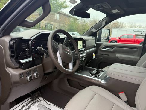 New 2026 GMC Sierra 2500 SLT w/ Max Trailering Package image 13